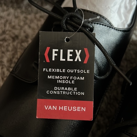 Van Heusen Memory Foam Dress Shoes - Picture 2 of 3